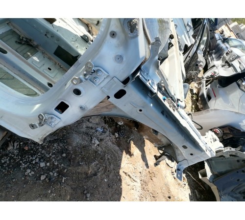 Лонжерон передний правый