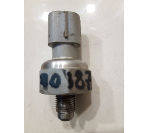 Датчик давления топлива