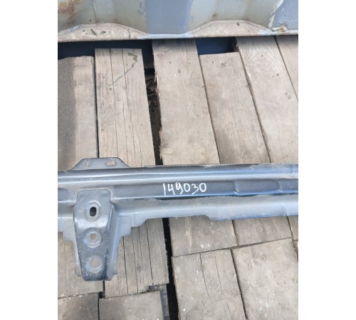 Усилитель бампера задний