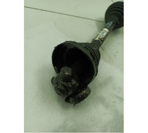 Полуось (привод) передний левый