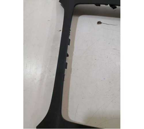 Накладка торпедо декоративная