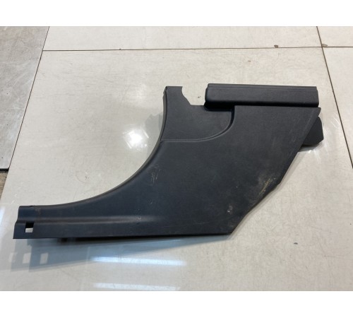 Накладка порога (передняя, левая)