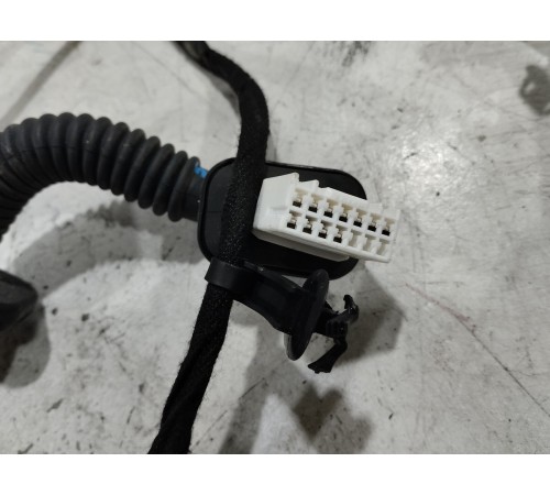 Электропроводка двери задняя левая