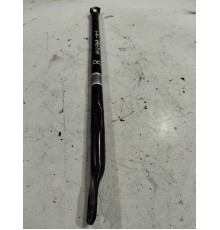 Распорка стоек правая