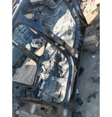 Порог с центральной стойкой левый