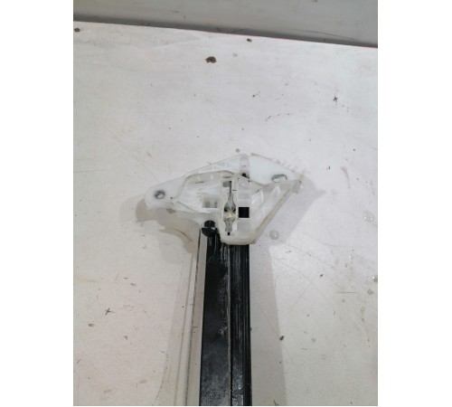 Стеклоподъёмник задний левый