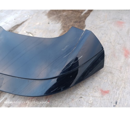 Спойлер крышки багажника