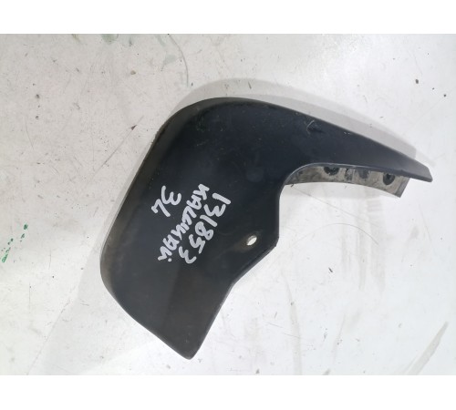 Брызговик задний левый