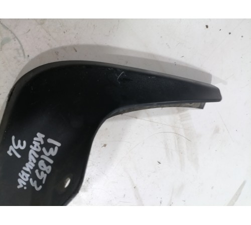 Брызговик задний левый