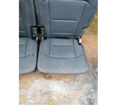 Третий ряд сидений