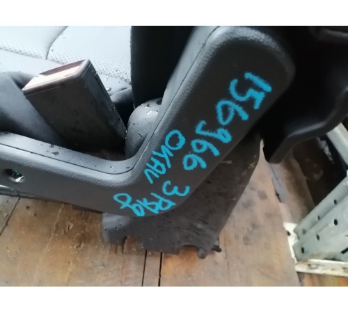 Третий ряд сидений