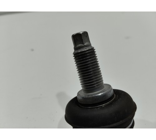 Стойка стабилизатора задняя левая