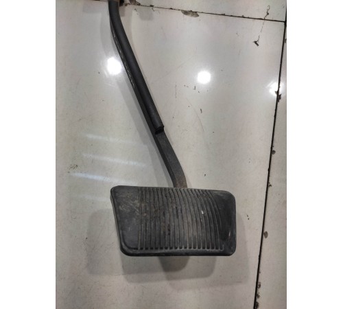 Педаль тормоза/сцепления