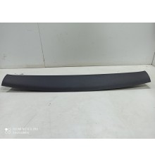 Накладка крышки багажника