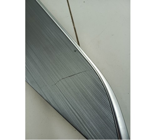 Накладка обшивки двери декоративная передняя левая