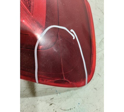 Фонарь задний правый