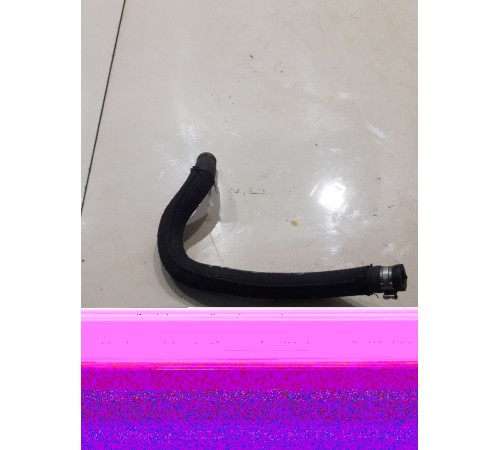 Патрубок системы охлаждения