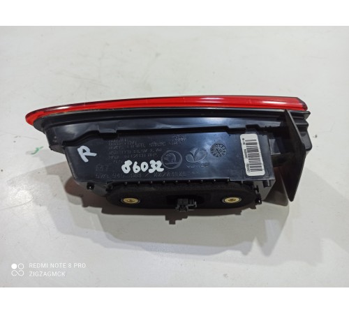 Фонарь внутренний правый