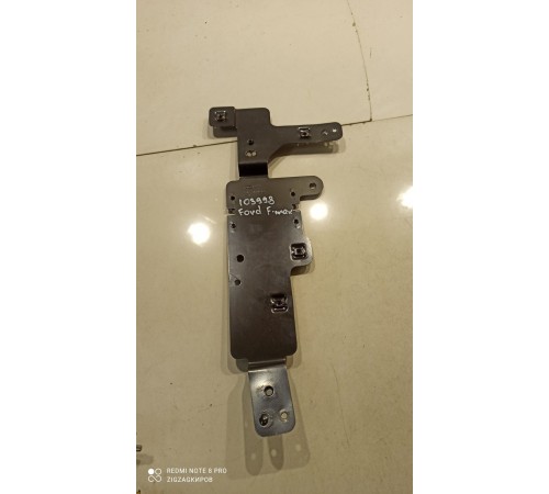 Кронштейн(крепление) кузова внутренний