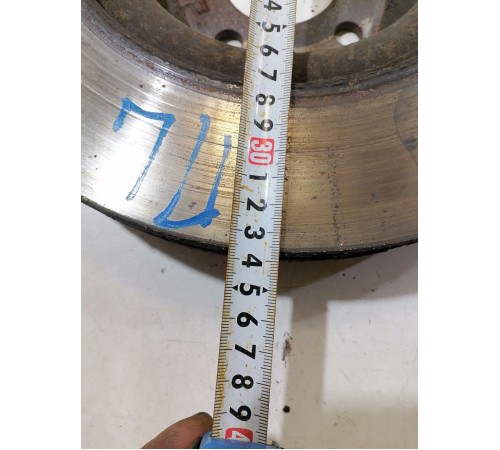 Тормозной диск передний