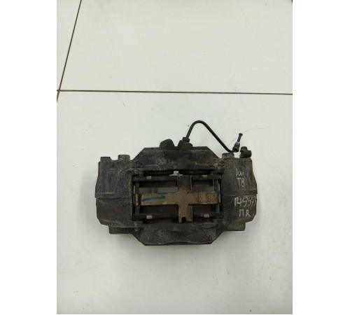 Суппорт передний правый