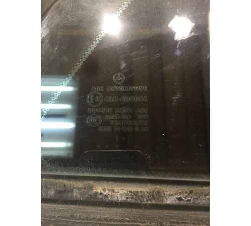 Глухое стекло (заднее, правое)