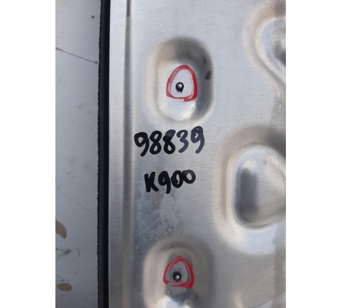 Перегородка багажника