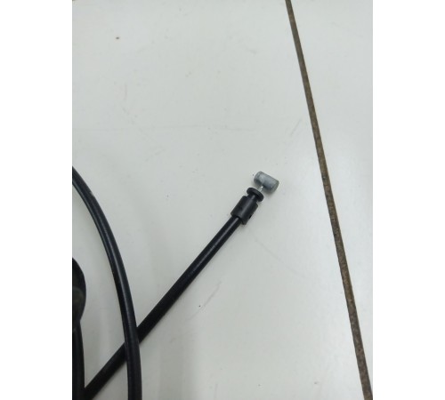 Трос открывания лючка бензобака