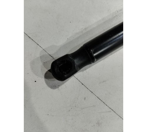 Амортизатор крышки багажника(левый)