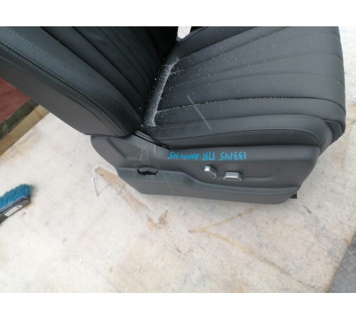 Сиденье переднее правое