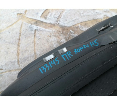 Сиденье переднее правое