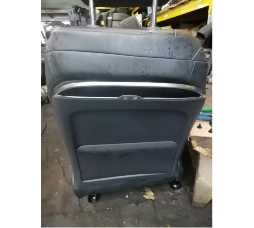 Сиденье переднее правое