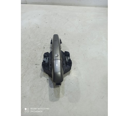 Ручка двери (задняя левая внешняя)