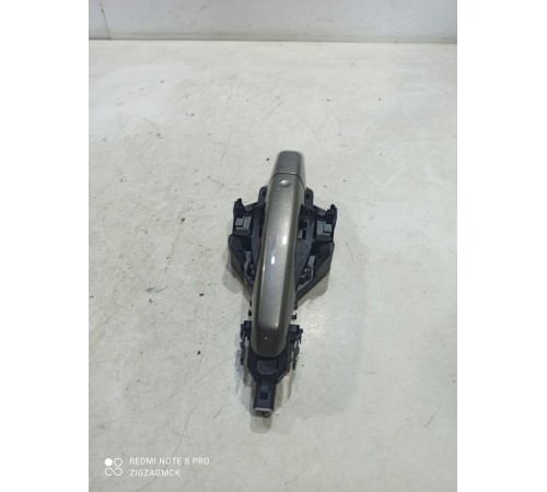 Ручка двери (задняя левая внешняя)