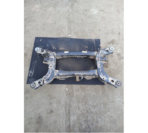 Балка (подрамник) задний