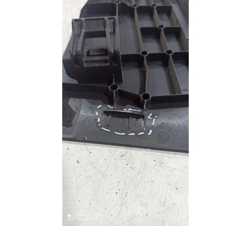 Накладка (пластик) салона правая