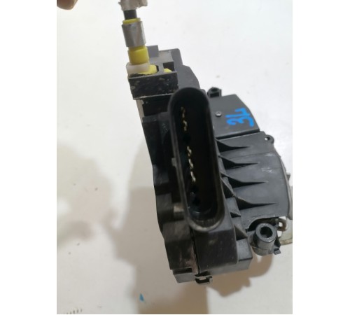 Замок двери задний левый