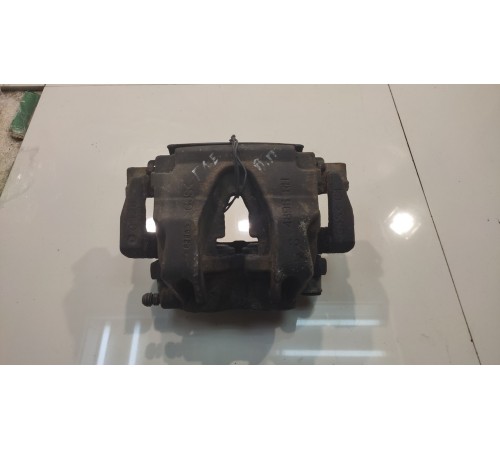 Суппорт (передний, правый)