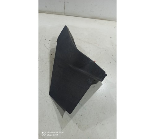 Накладка порога (передняя левая)