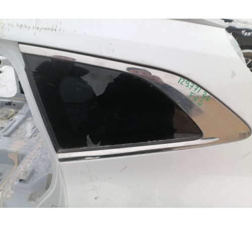 Стекло кузовное,глухое леаое 