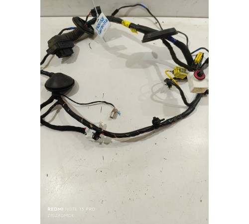 Проводка двери передняя правая