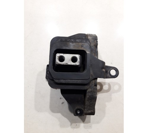 Опора двигателя левая