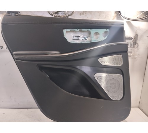 Обшивка двери задняя левая