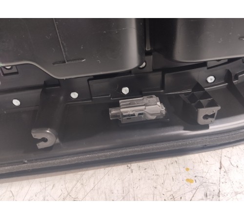 Обшивка двери задняя левая