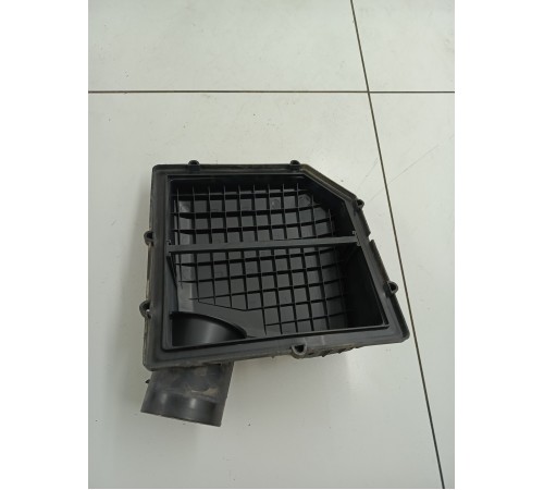 Крышка корпуса воздушного фильтра