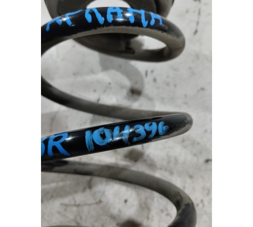 Пружина подвески(задняя правая)