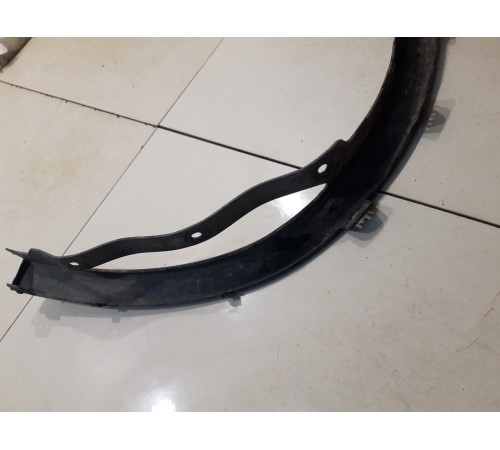 Накладка крыла (передняя, левая)