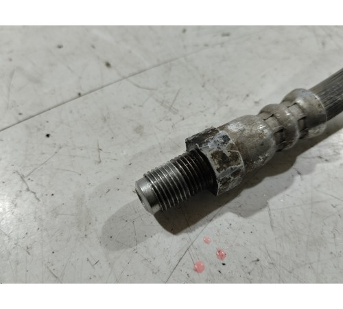 Тормозной шланг передний правый