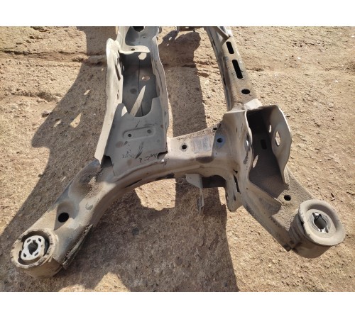 Задняя балка