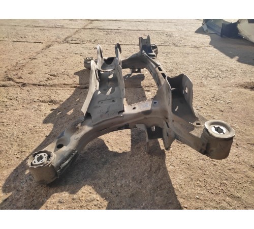 Задняя балка